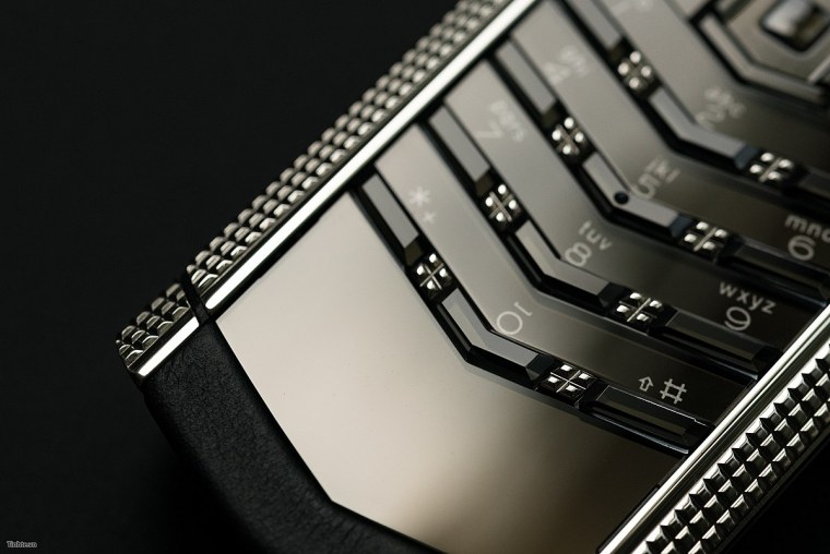 Смартфоны класса Люкс