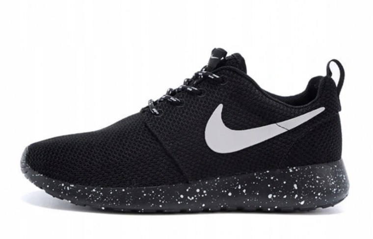 Кроссовки Nike Roshe Run Black White