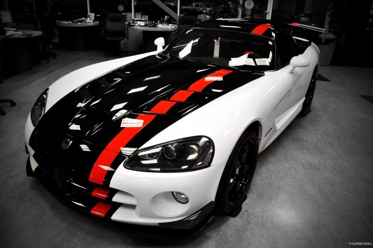 Dodge Viper srt 10 винилы