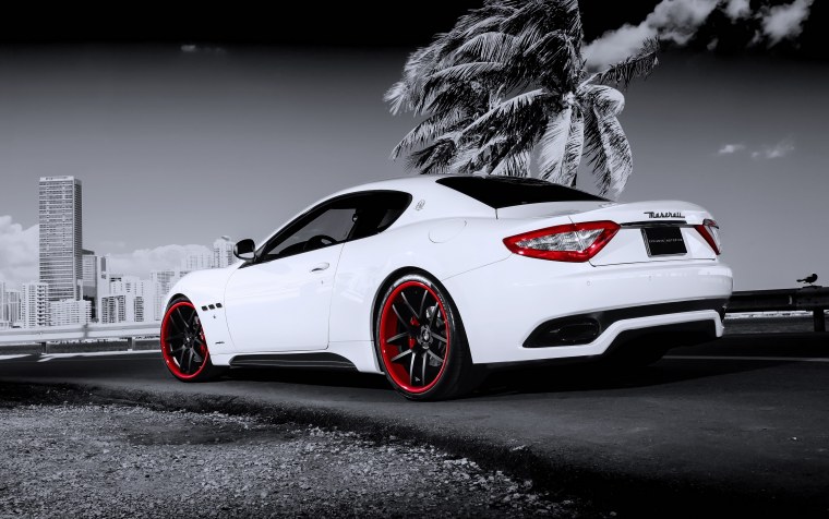 Maserati GRANTURISMO белая