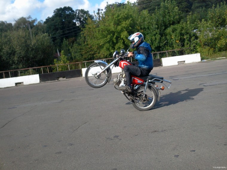 Крутой мопед Альфа