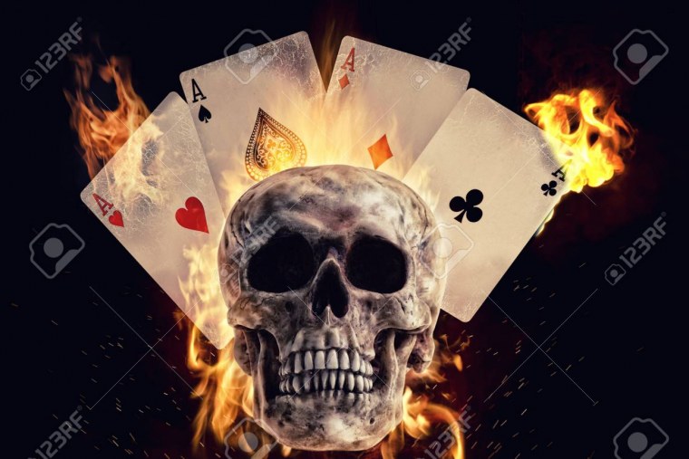 Череп с картами эскиз