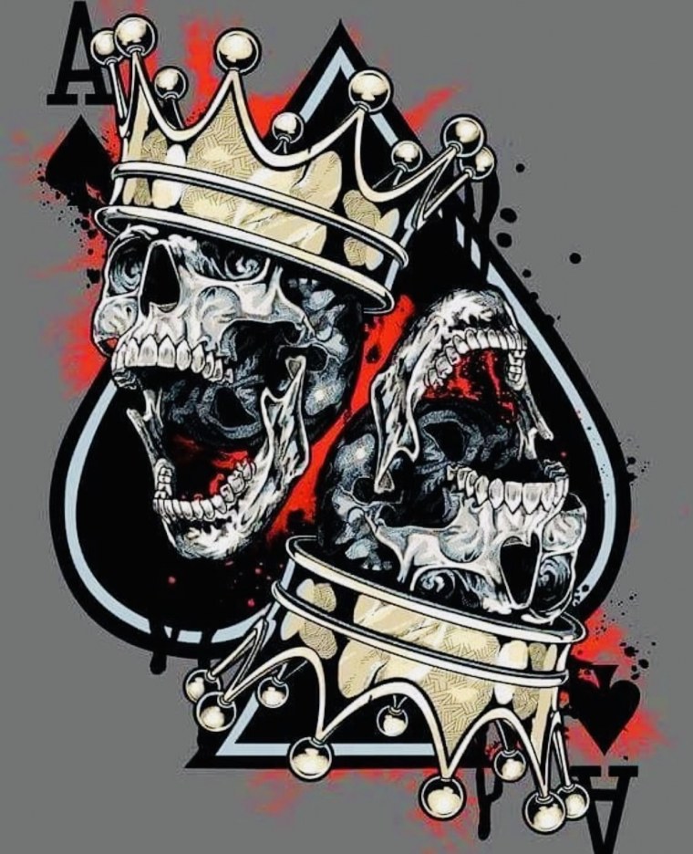 Тату череп с короной