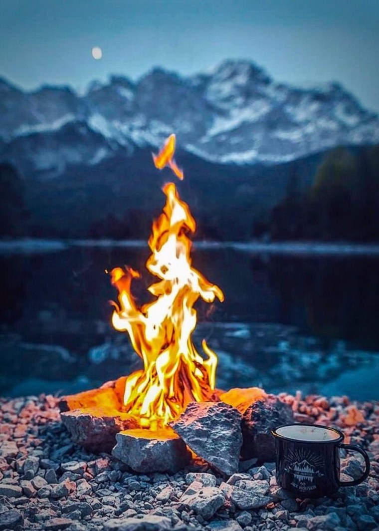 Костер на природе