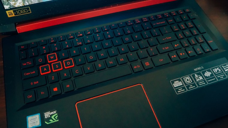 1080 Acer Nitro
