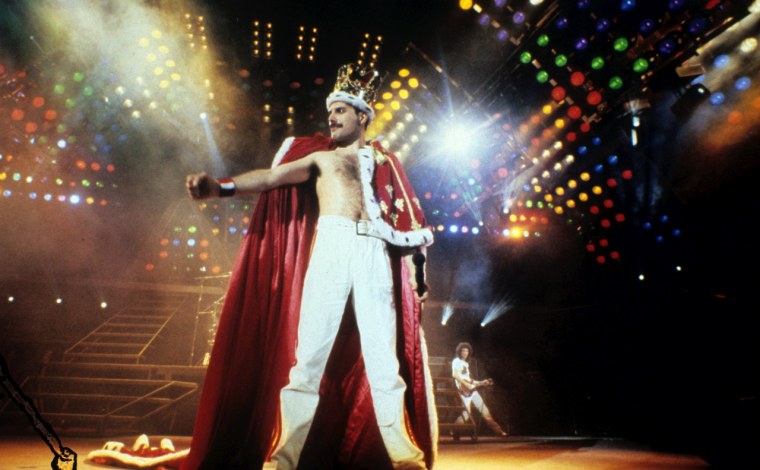 Фредди Меркьюри сценические костюмы