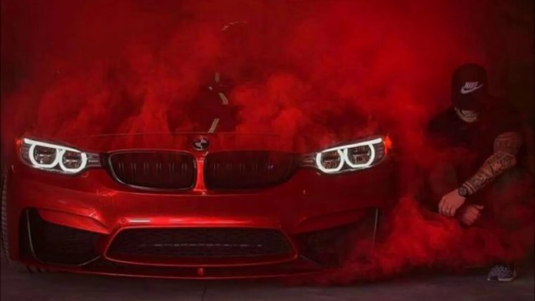 БМВ м5 с оружием