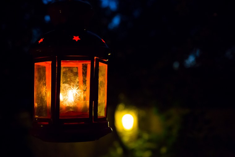 Горящий фонарик