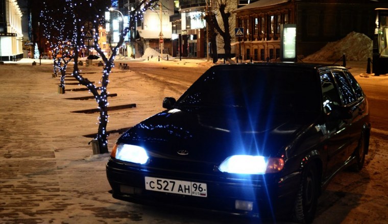 ВАЗ 2114 черная тонированная ночь