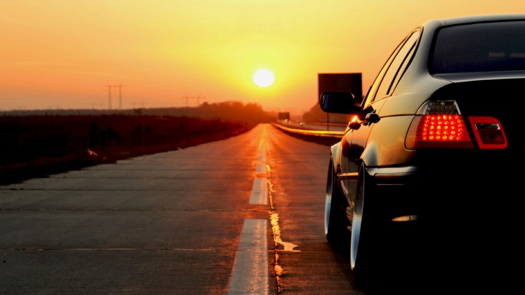 Мерседес АМГ 63 под закатом