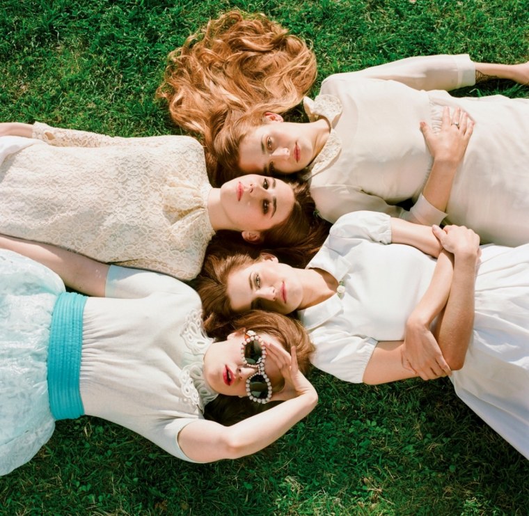 Фотосессия четырех подруг