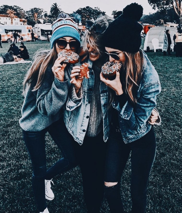 Классные фоточки с подругой