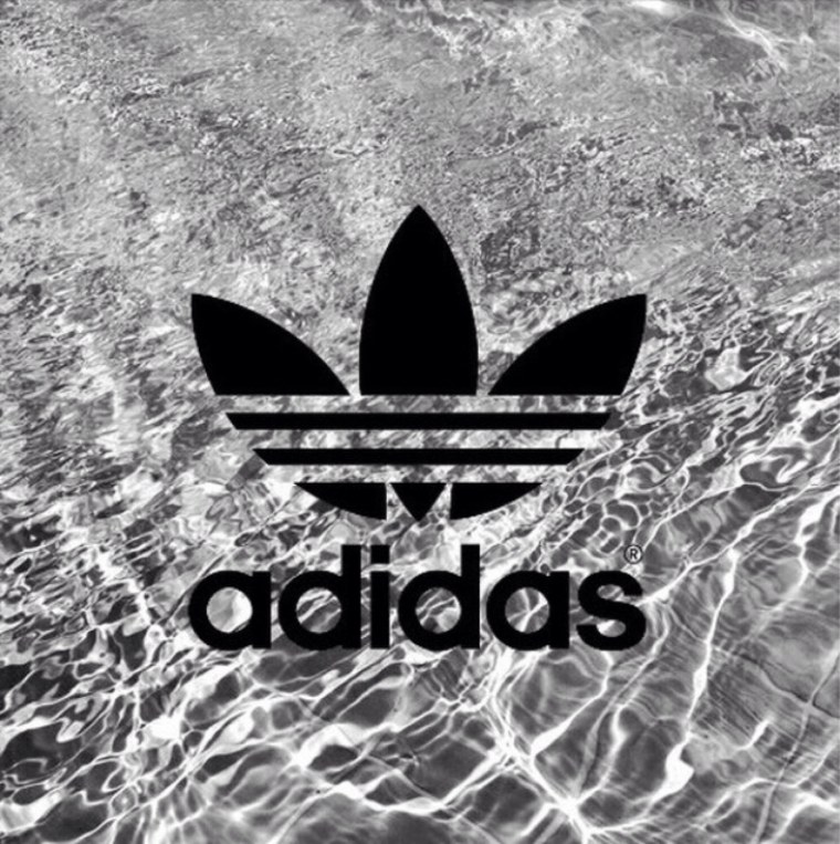 Крутой адидас