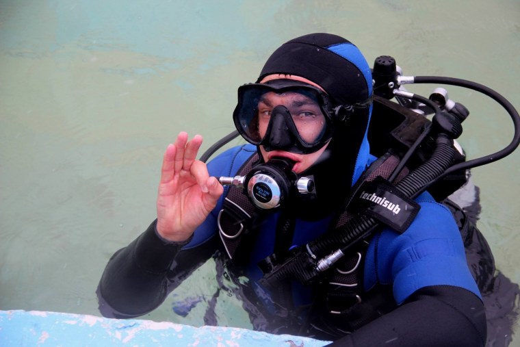 Водолаз арт