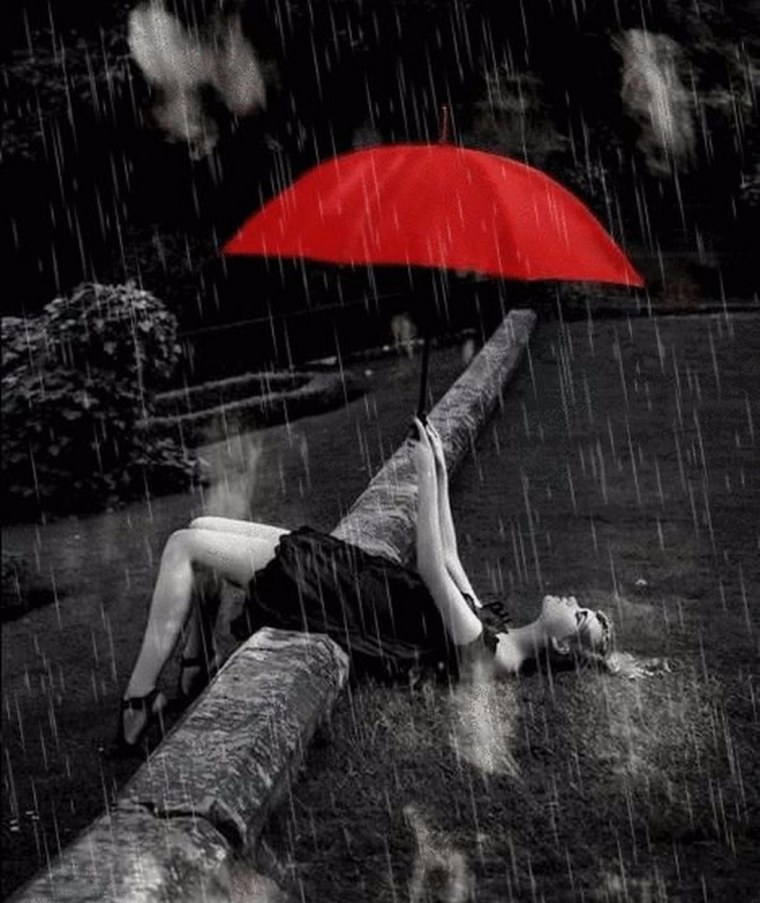 Человек с зонтиком