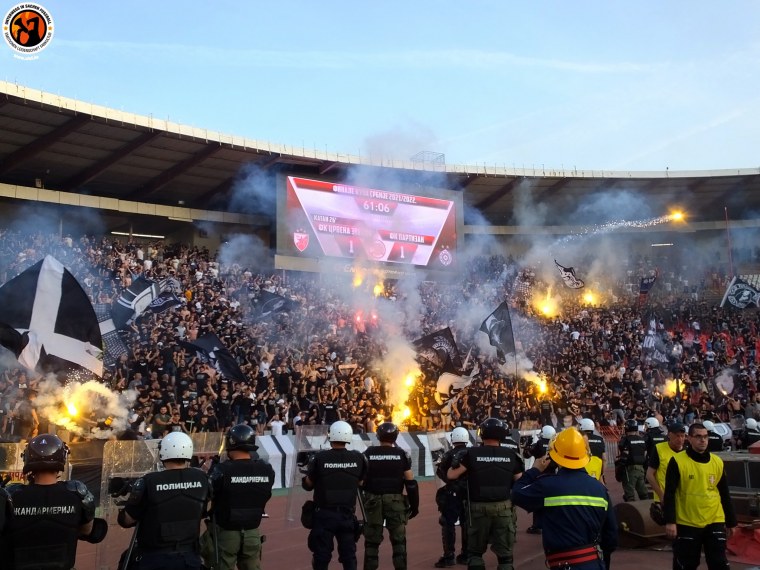 Фанаты ФК Динамо Брянск