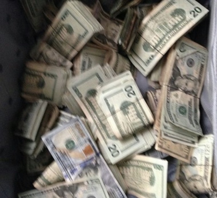 Розовые деньги Эстетика