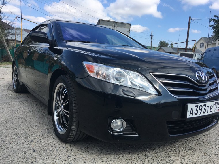 Toyota Camry 3