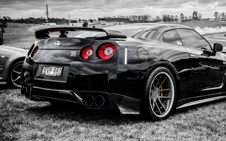 Nissan Skyline GTR 35 Black