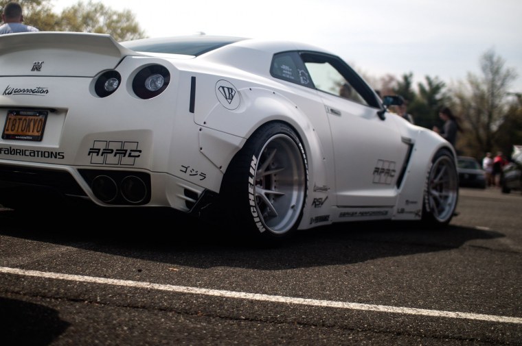 Nissan Skyline GTR r35 дрифт