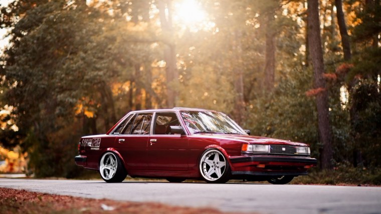 Toyota Cressida x30 stance Orange