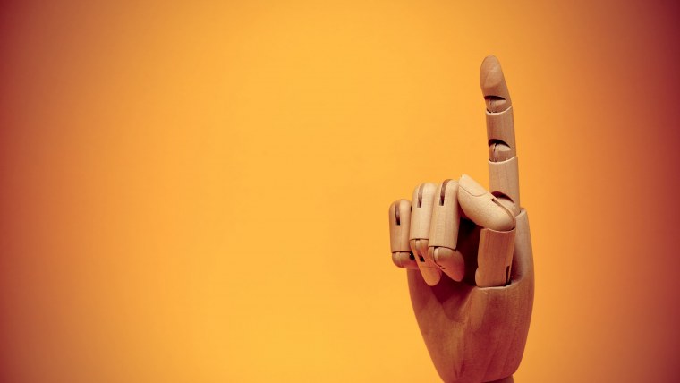 Обои на рабочий стол пальцы