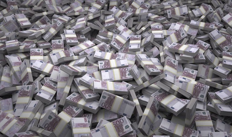 Много много евро