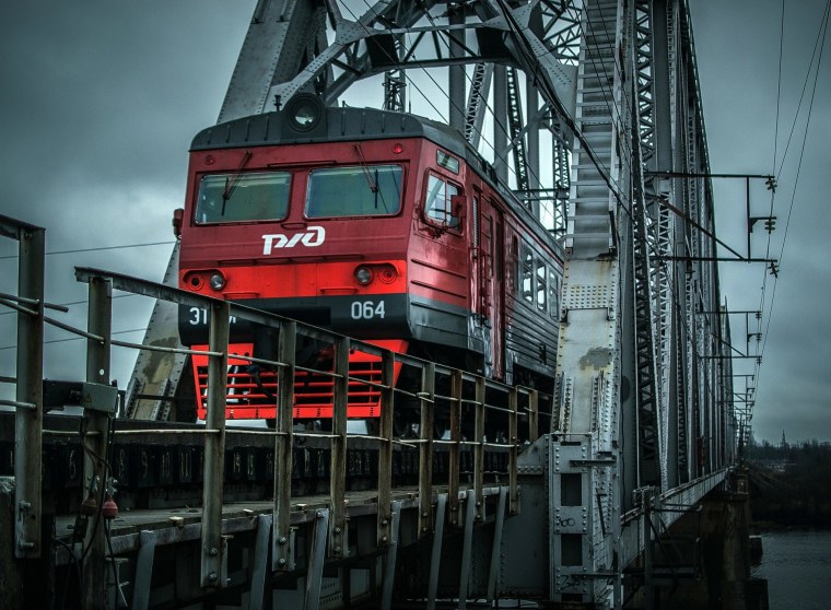 Локомотив эт2м