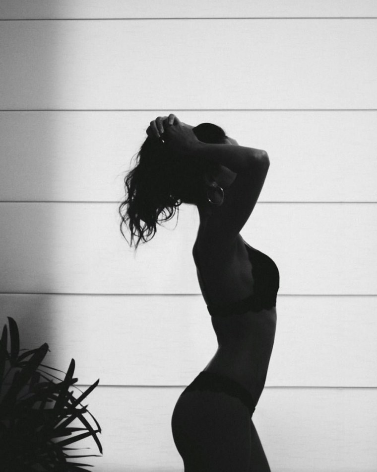 Чёрно-белая Эстетика тела