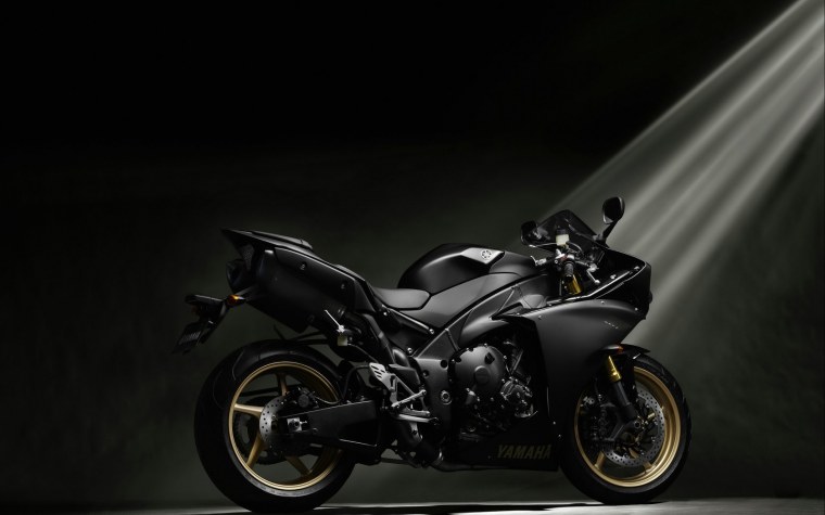 Yamaha r1 Sport Bike чёрный