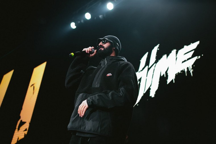 Мияги и Энди на сцене