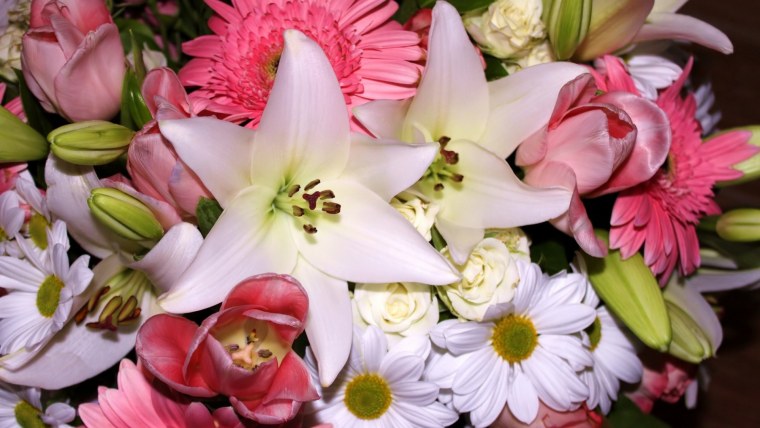 Роза Лилия тюльпан