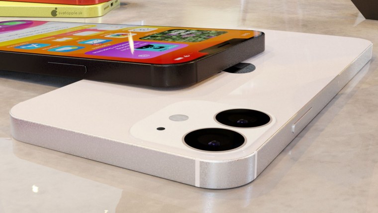 Айфон 12 на столе лежит