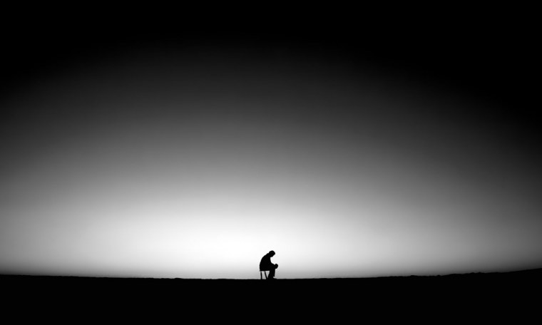 Викинг на черном фоне