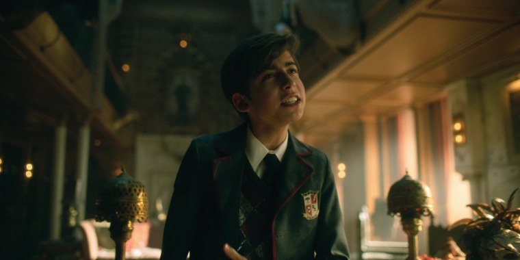 Эйдан Галлахер пятый Академия Амбрелла гиф