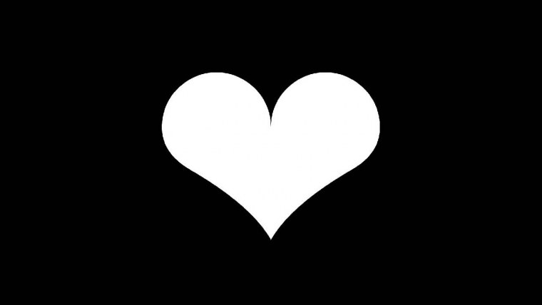 Разбитые сердца на черном фоне