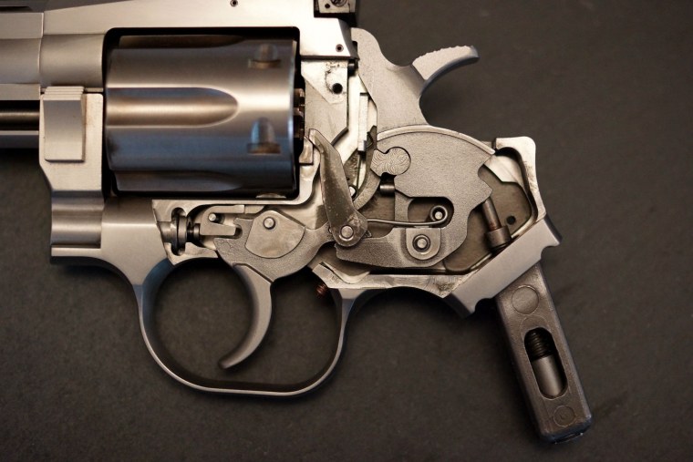 Кольт Смит и Вессон