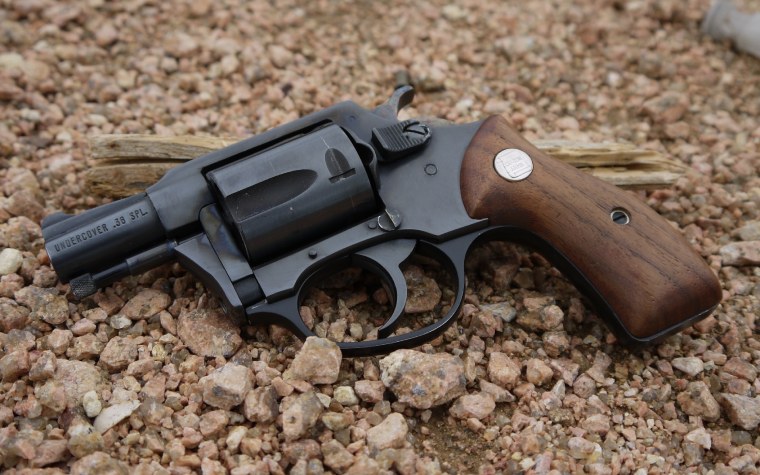 Бульдог 38 револьвер