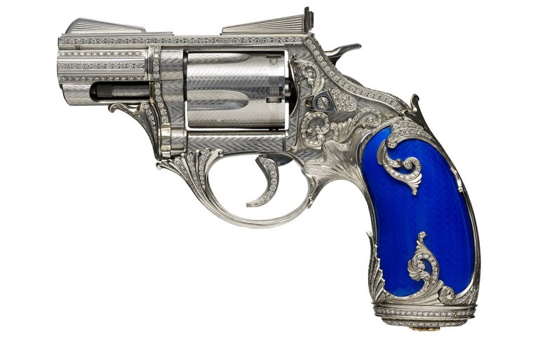 Смит и Вессон револьвер 60