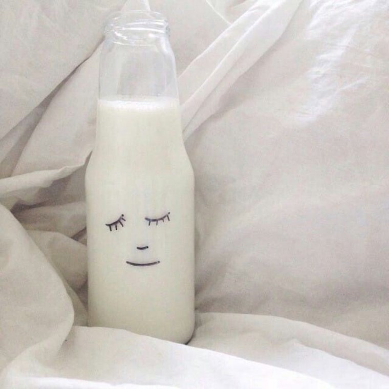 Молоко aesthetic