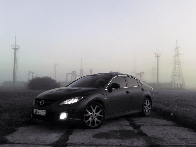 Mazda 6 GH ночью
