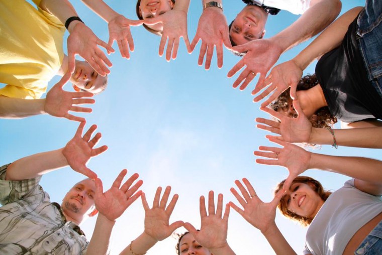 Круг из людей