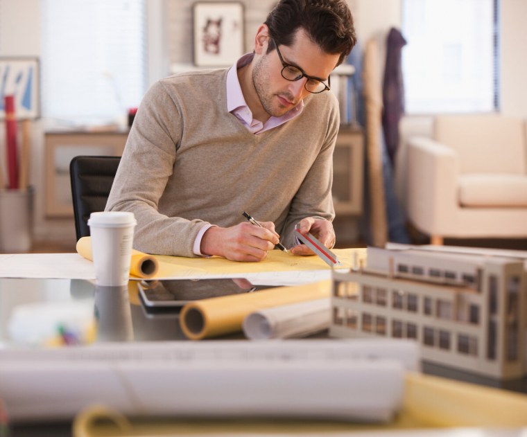 Мужчина Архитектор