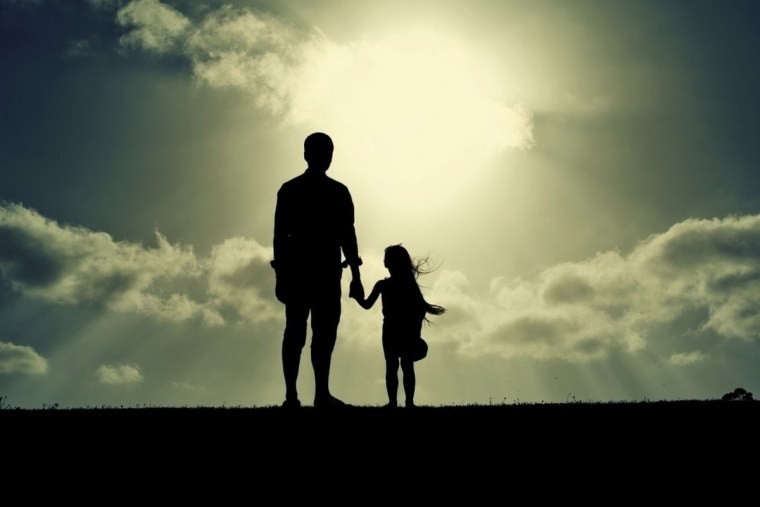 Папа и дочь тень