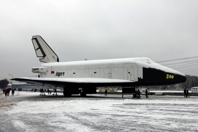 Буран космический бомбардировщик