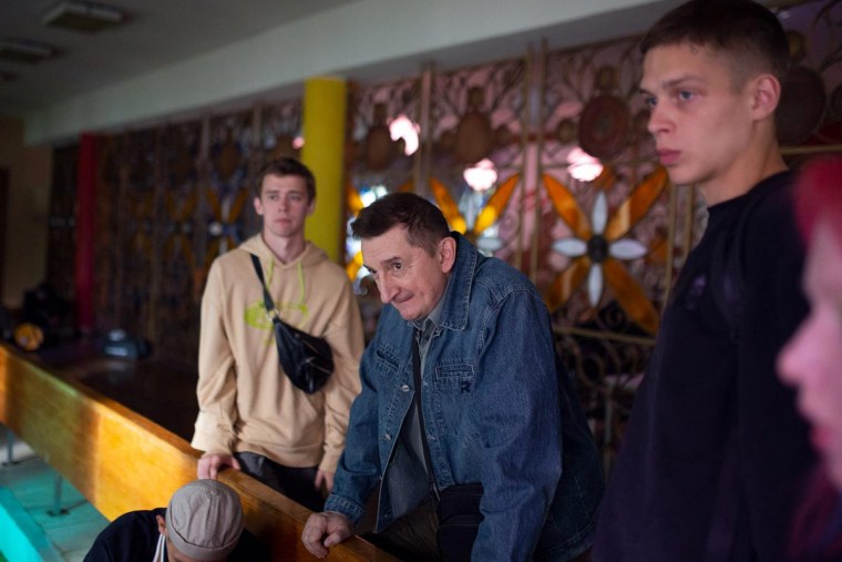 Трудные подростки сериал Глеб