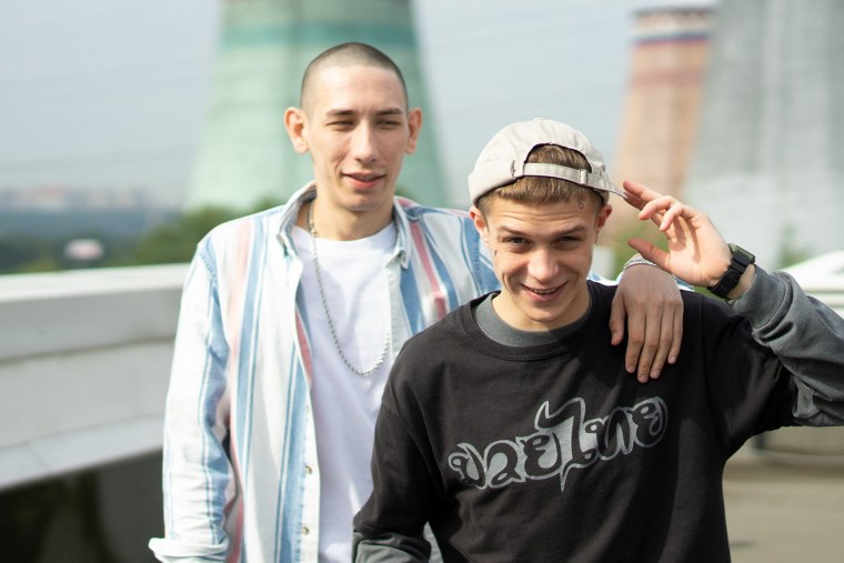 Глеб Калюжный трудные подростки