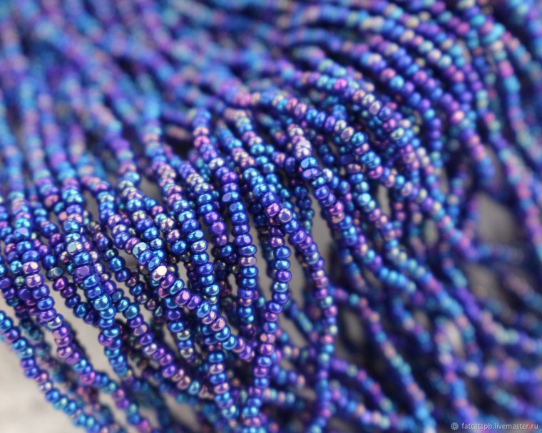 Фигурный бисер
