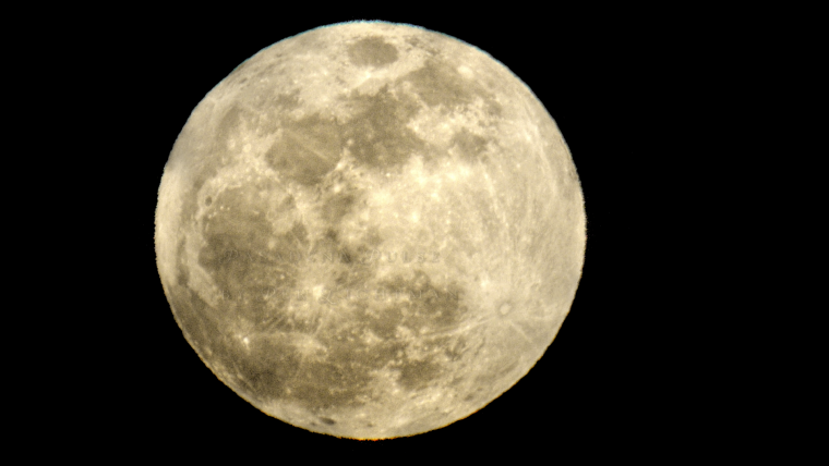 Луна без фона