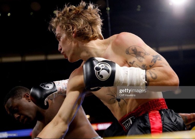 Винни хакер бой